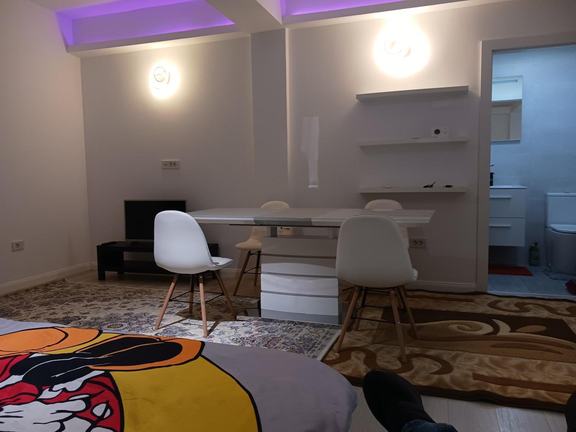 شقة Myky Mouse Nu Primesc Santieristi Si Petrecareti بوخارست المظهر الخارجي الصورة